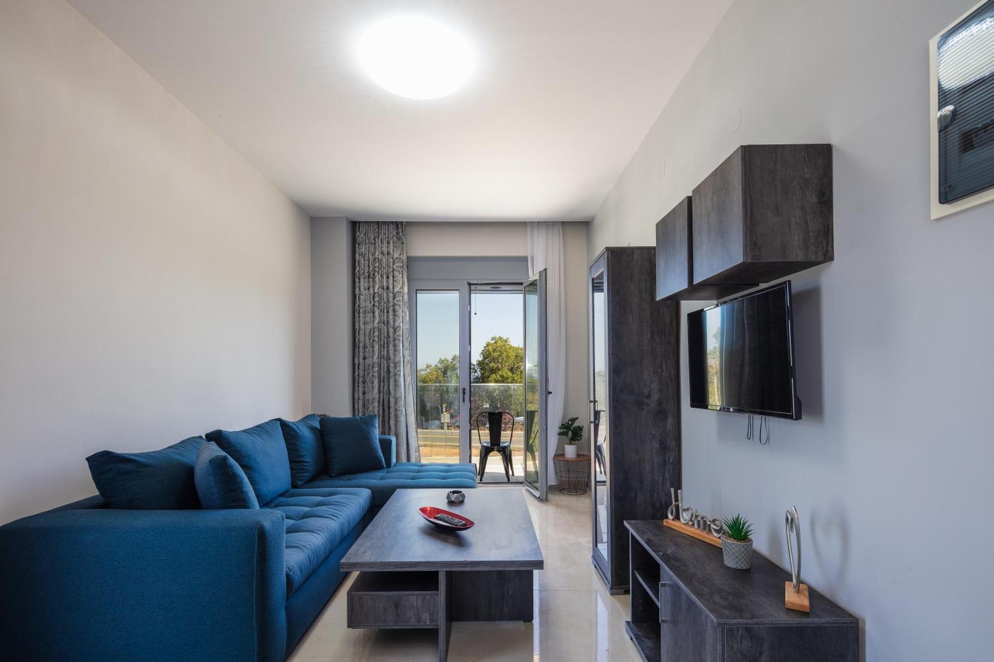 Hotel Iosifina, 80 Metres From Episkopi Beach! Dhramia Bagian luar foto