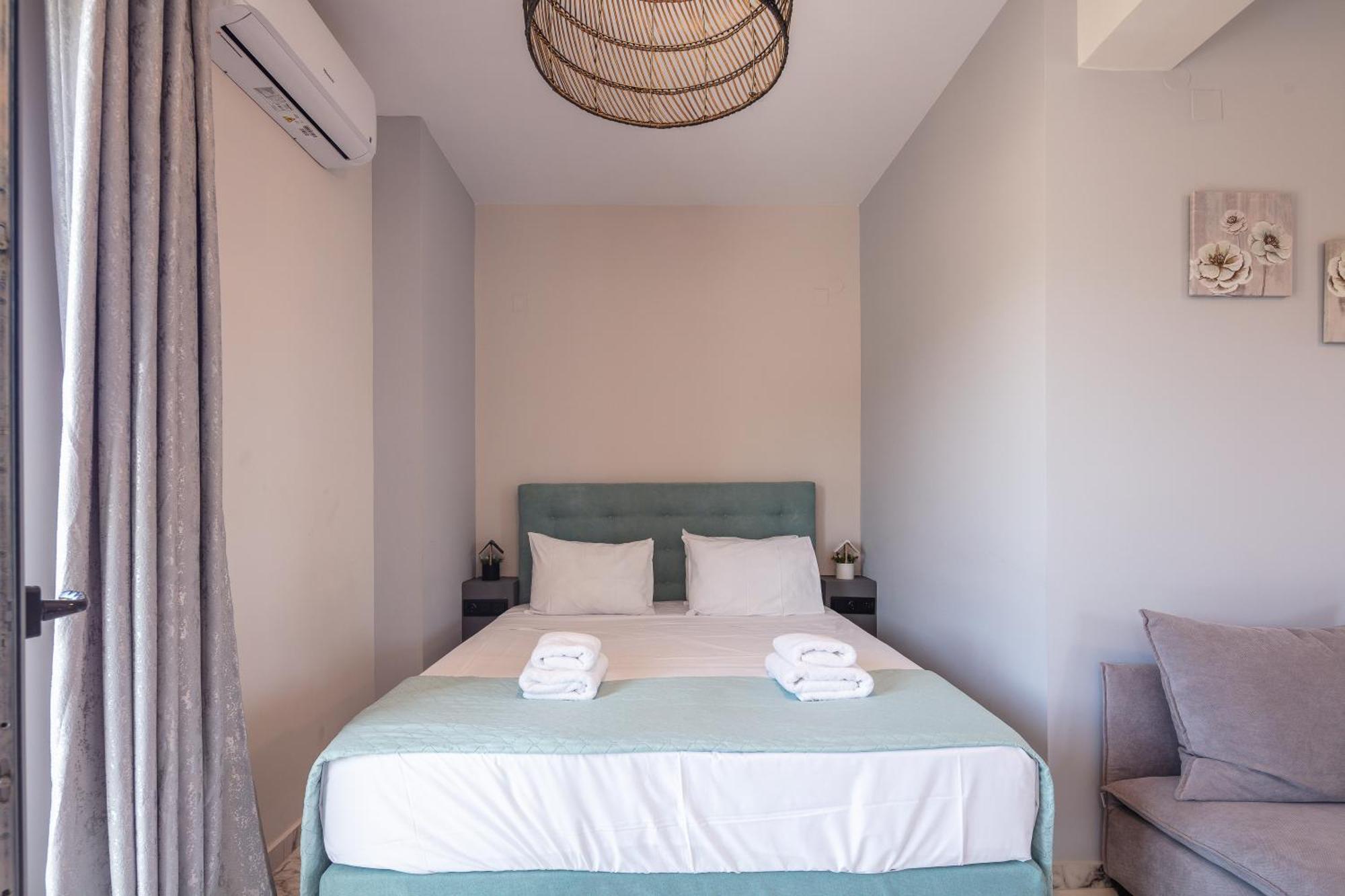Hotel Iosifina, 80 Metres From Episkopi Beach! Dhramia Bagian luar foto