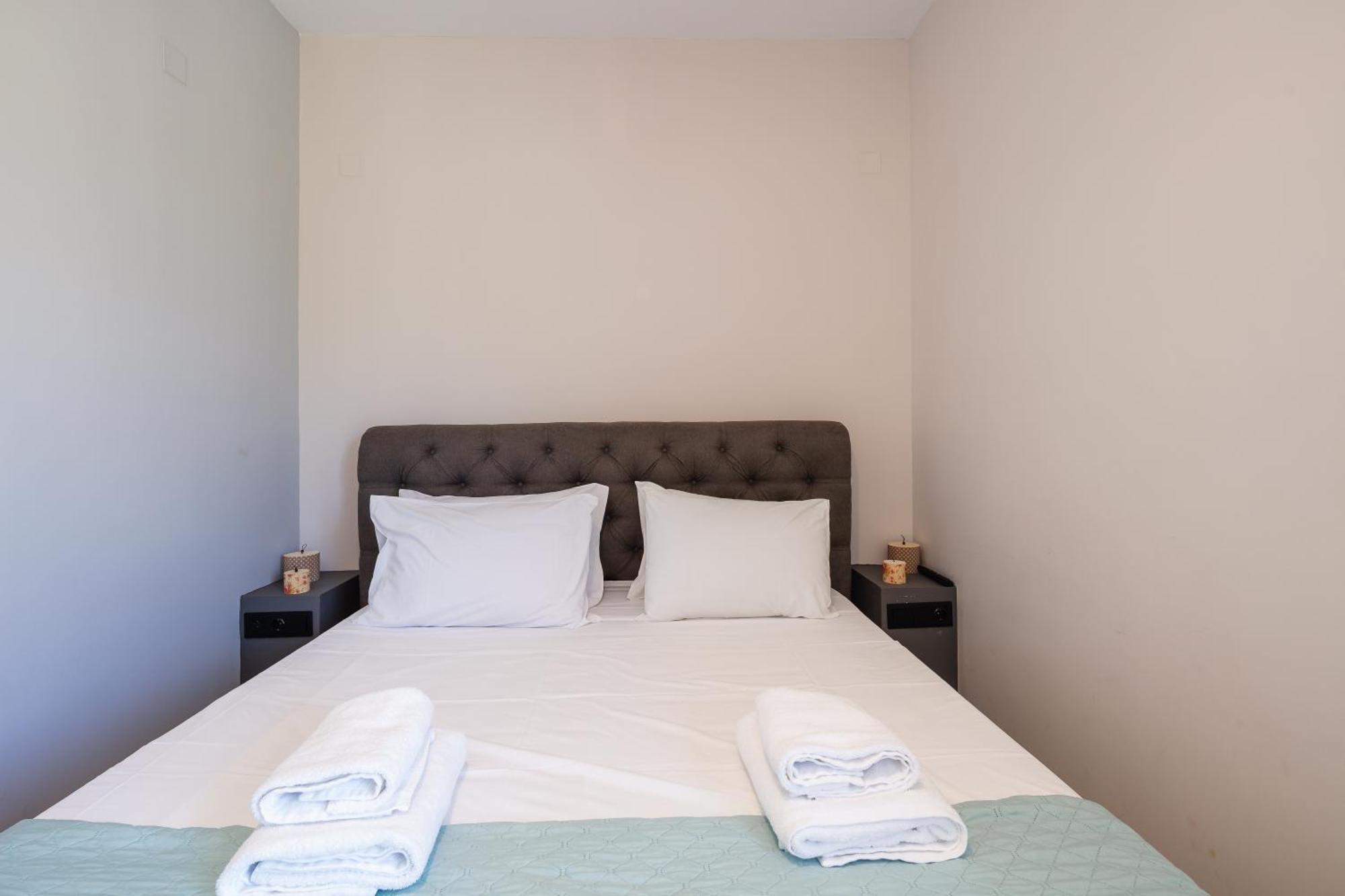 Hotel Iosifina, 80 Metres From Episkopi Beach! Dhramia Bagian luar foto