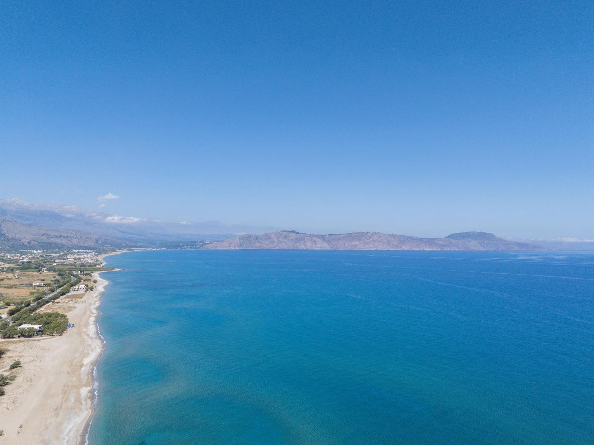 Hotel Iosifina, 80 Metres From Episkopi Beach! Dhramia Bagian luar foto