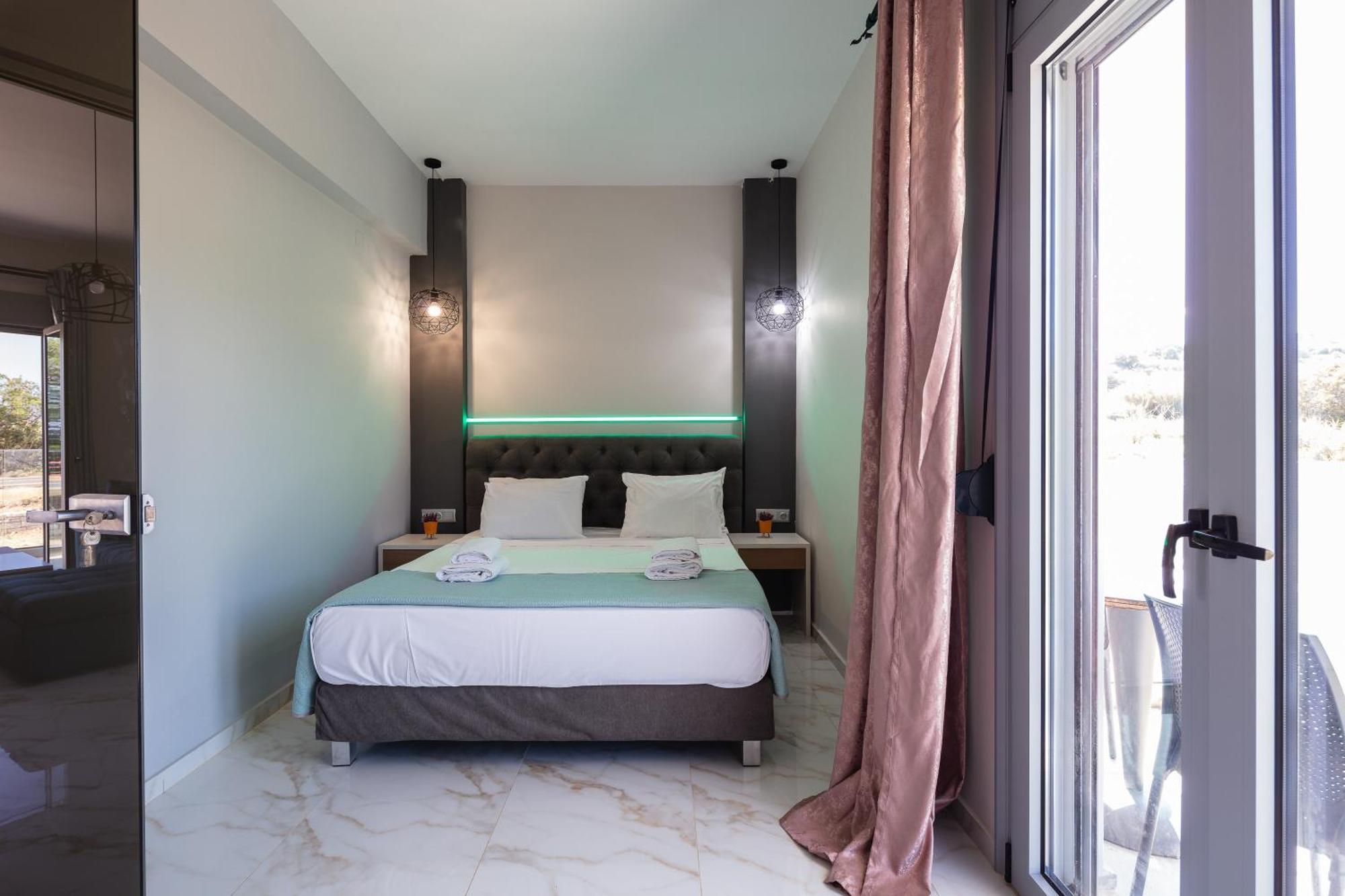 Hotel Iosifina, 80 Metres From Episkopi Beach! Dhramia Ruang foto
