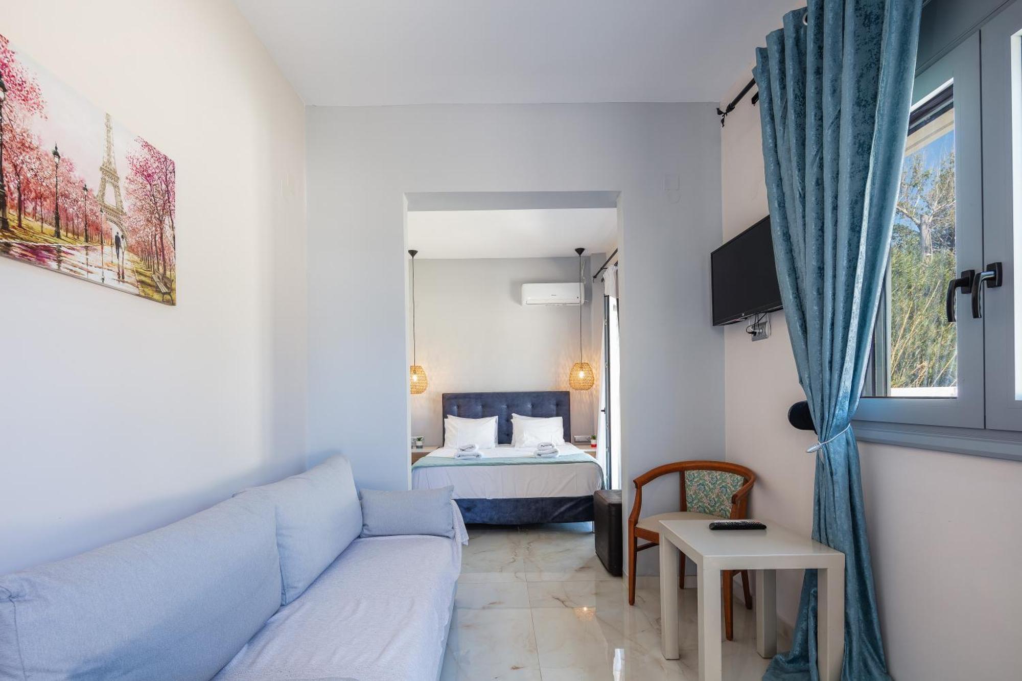 Hotel Iosifina, 80 Metres From Episkopi Beach! Dhramia Bagian luar foto